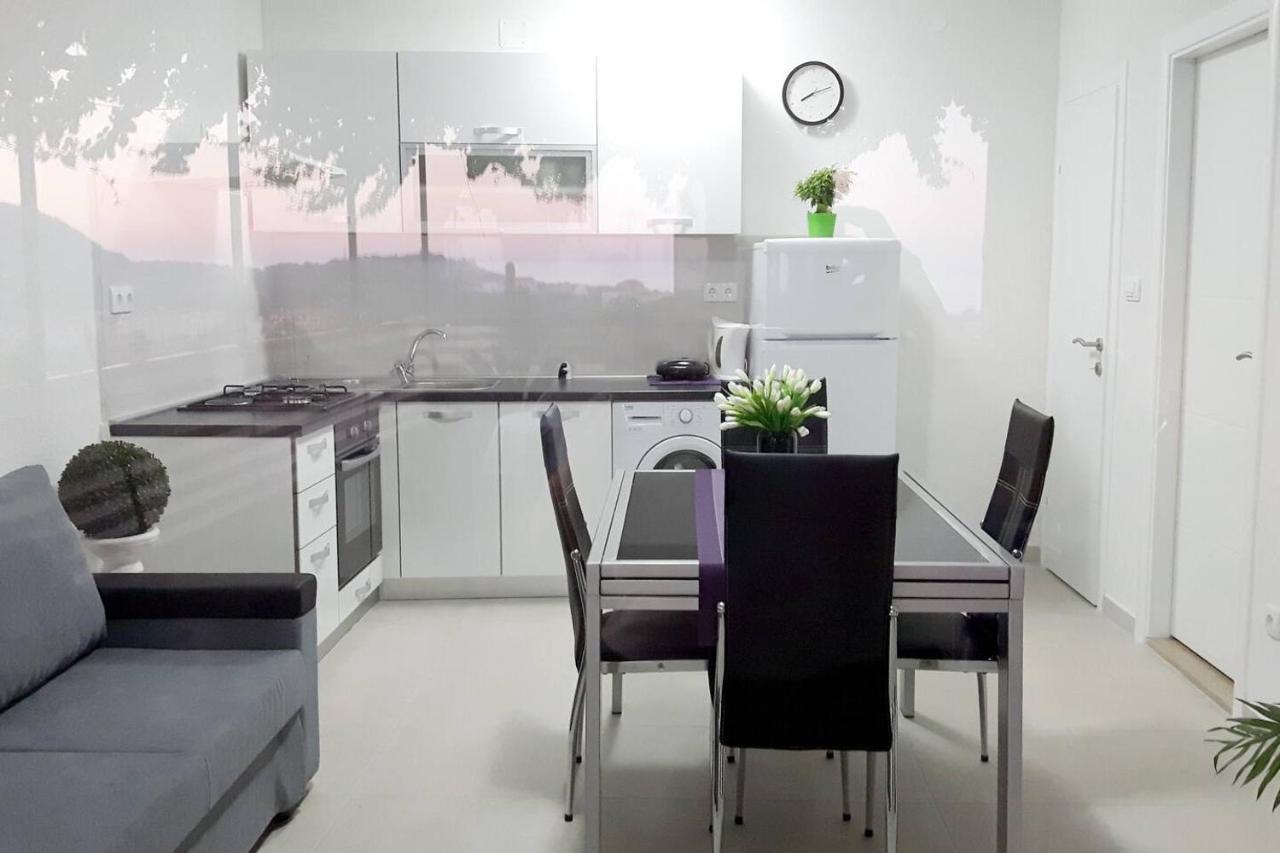 Cozy Apartment Di Дубровник Экстерьер фото